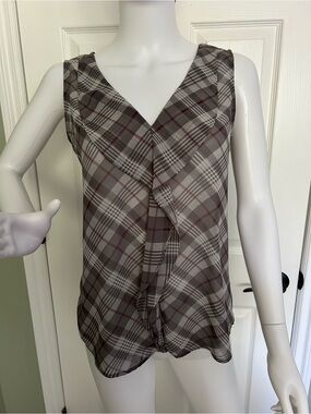 LOFT Gray Plaid Sheer Sleeveless Ruffle-Front Camisole